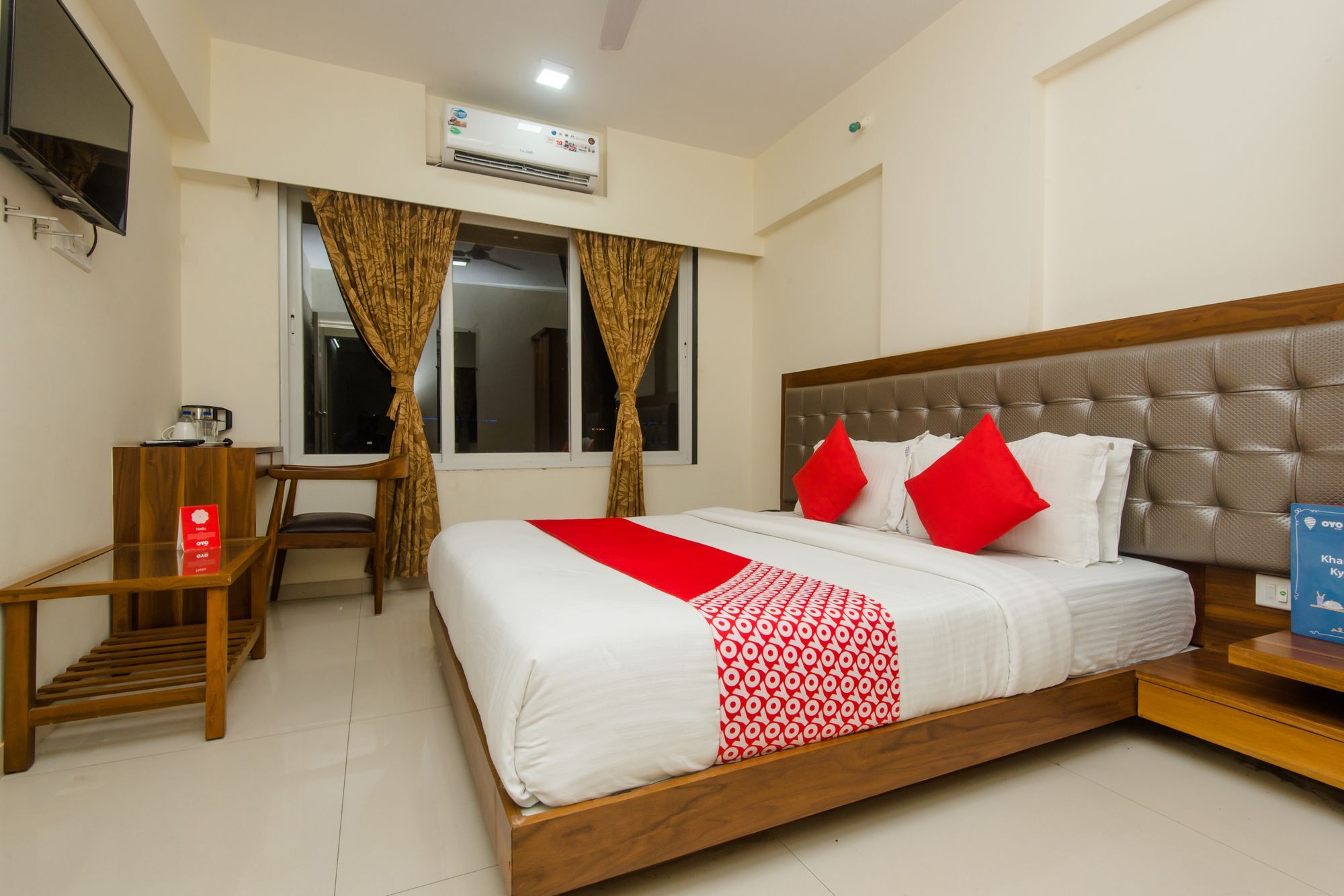 Oyo 11441 Hotel Blue Bells Residency Mumbai Exteriör bild